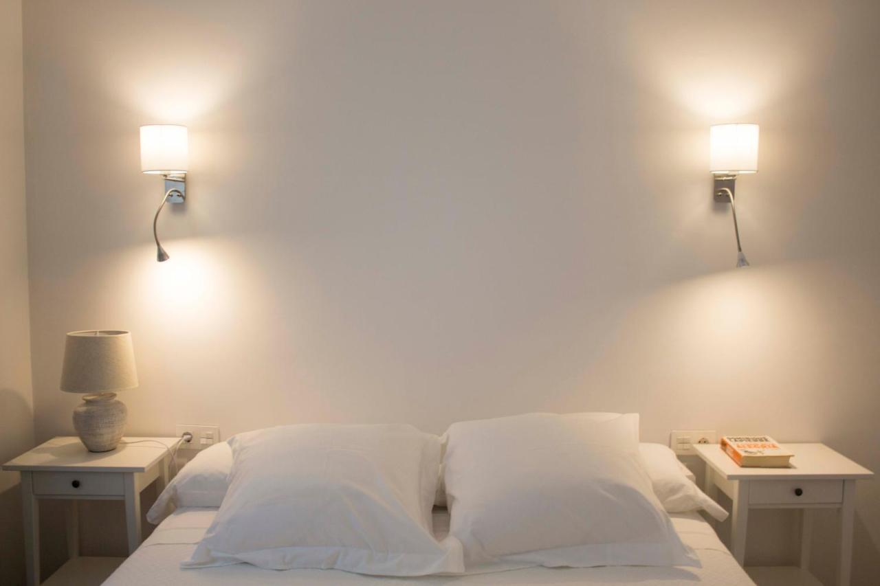 Apartamentos Madreselva Fernan Perez Εξωτερικό φωτογραφία