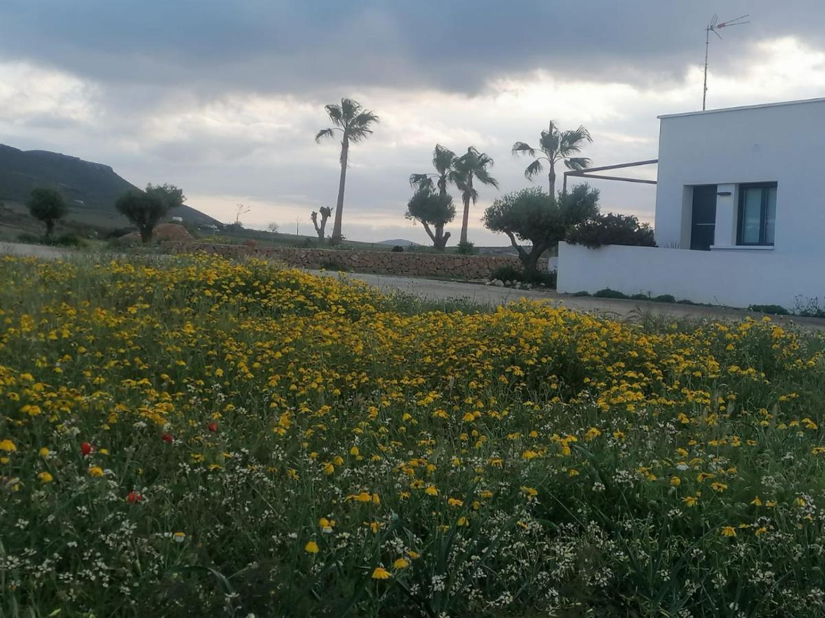 Apartamentos Madreselva Fernan Perez Εξωτερικό φωτογραφία