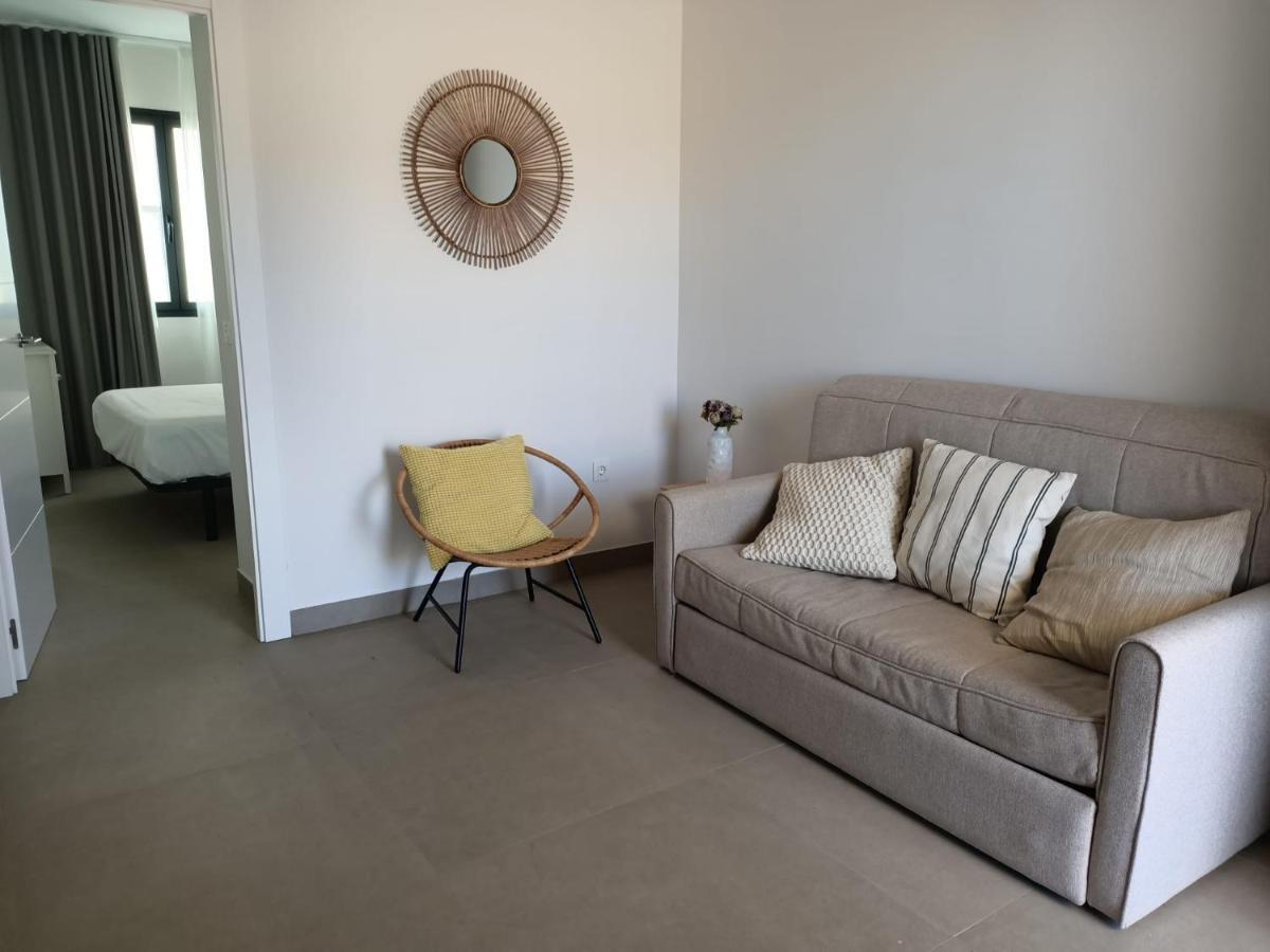 Apartamentos Madreselva Fernan Perez Εξωτερικό φωτογραφία