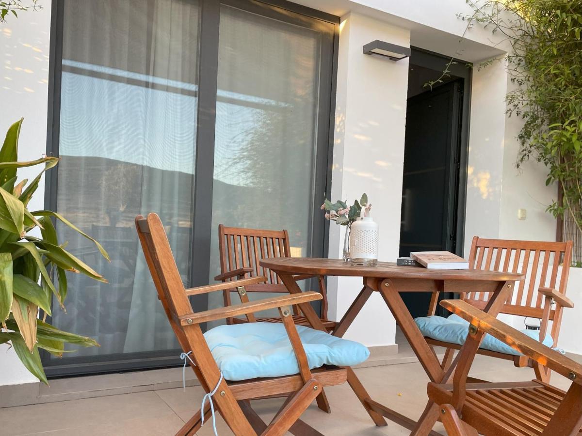Apartamentos Madreselva Fernan Perez Εξωτερικό φωτογραφία