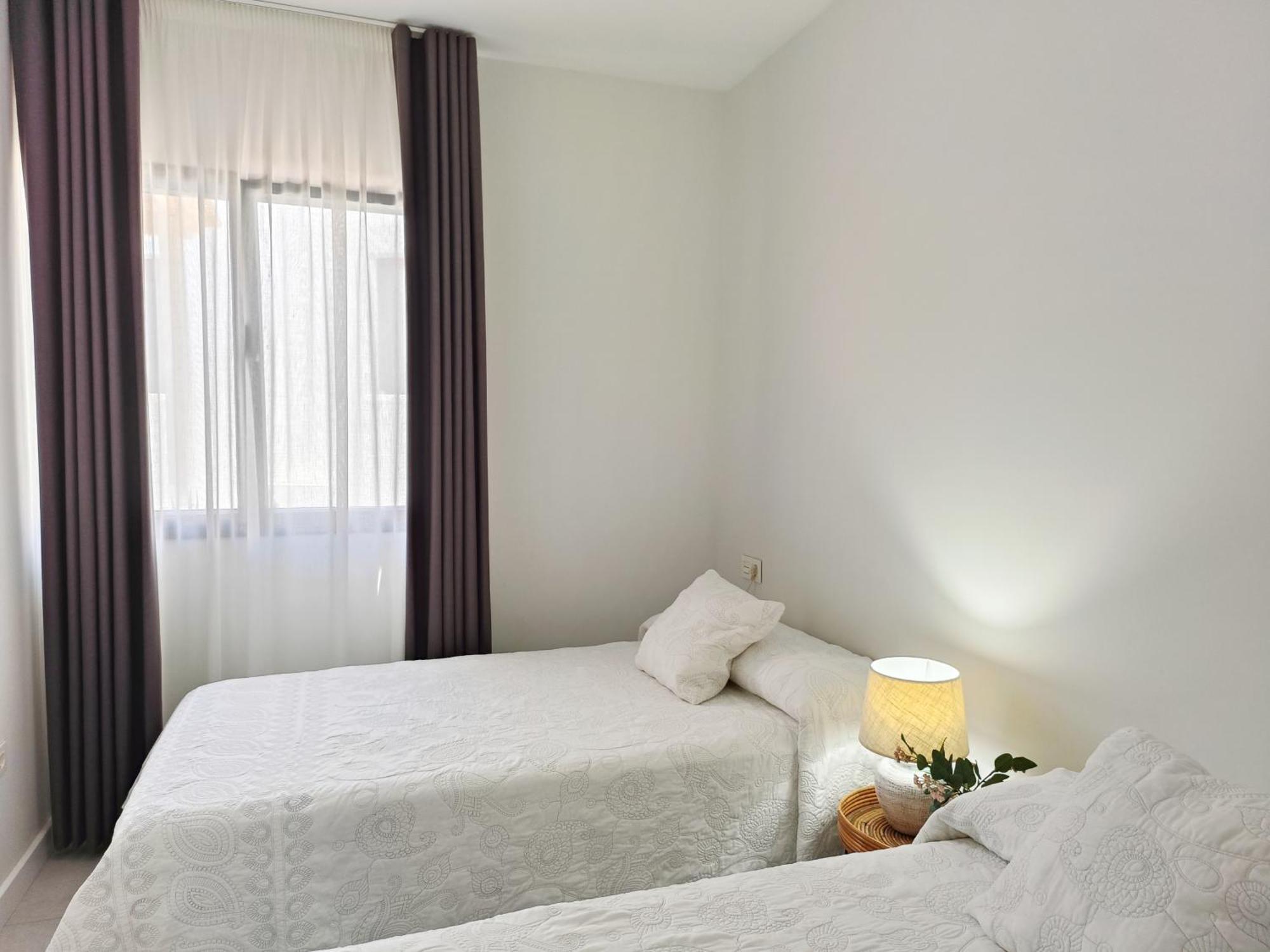 Apartamentos Madreselva Fernan Perez Εξωτερικό φωτογραφία